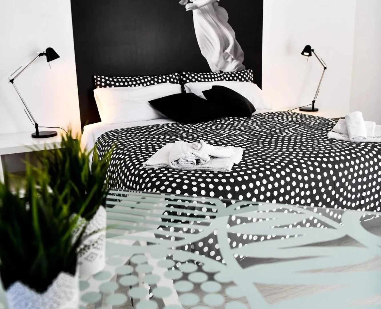 Camere D'Artista Enna 0*,